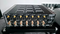 NAD Masters M28 – 7-Kanal High-End Referenz-Endstufe (Ausstellungsstück / Vorführware)