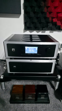 NAD Masters M17 V2i + NAD Masters M28 (Vorführ-Kombination)