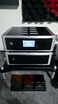 NAD Masters M17 V2i + NAD Masters M28 (Vorführ-Kombination)