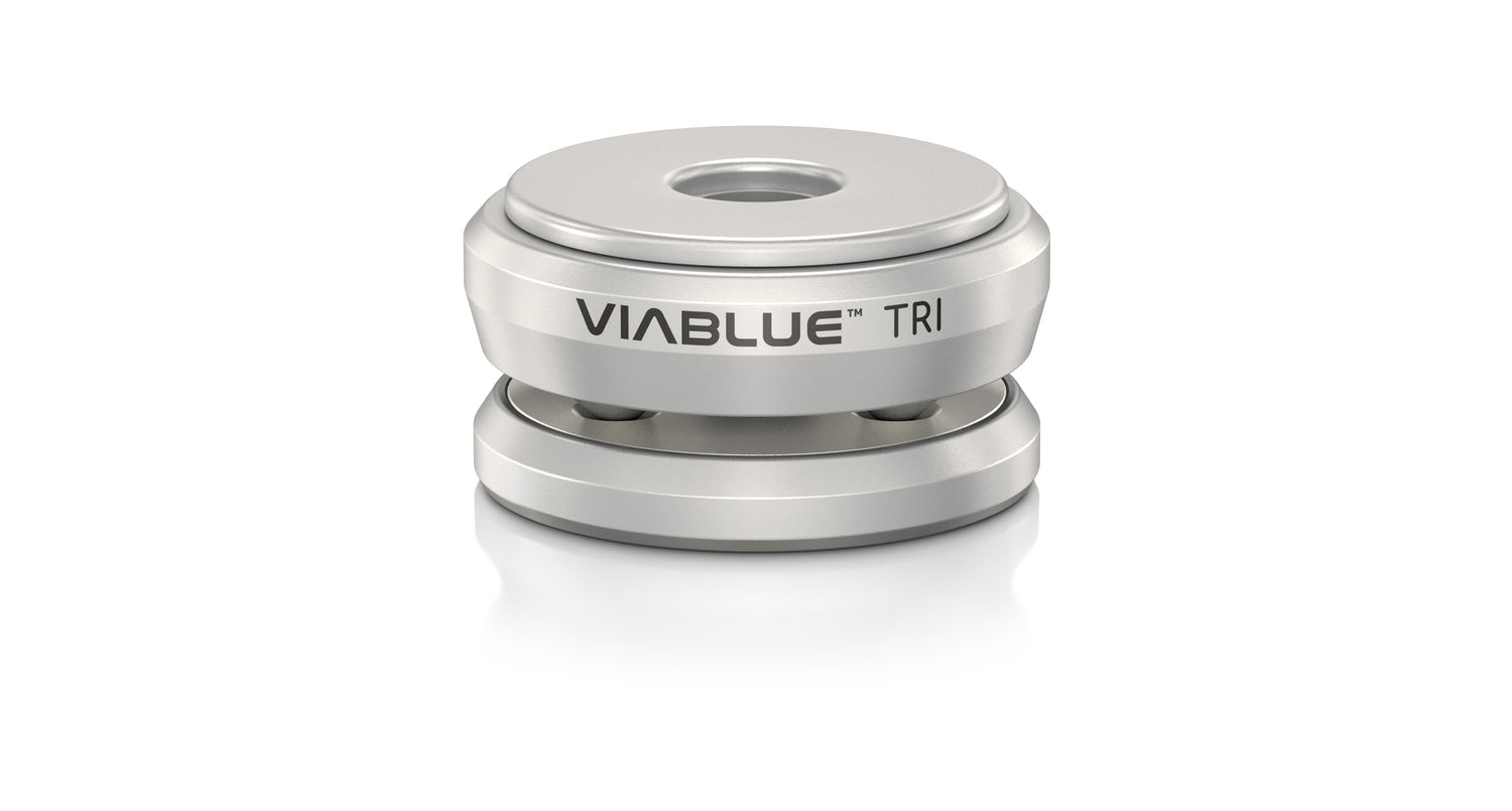 VIABLUE TRI SPIKES / 4 Stück